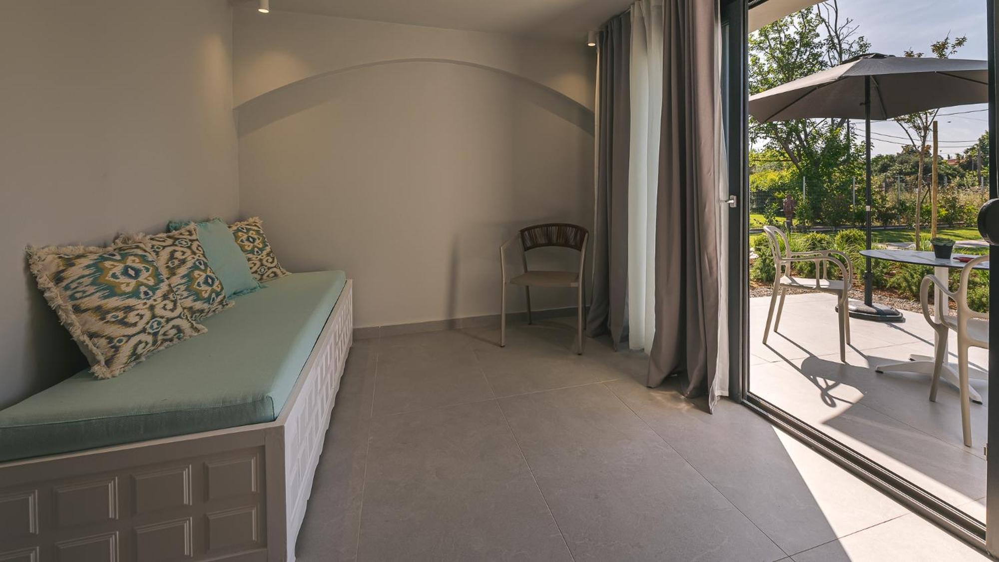 Electra Beachfront Suites, Nea Irakleia Luaran gambar